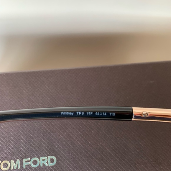 Tom Ford Brown Sunglasses Elegant Accessories - Picture 10 of 10